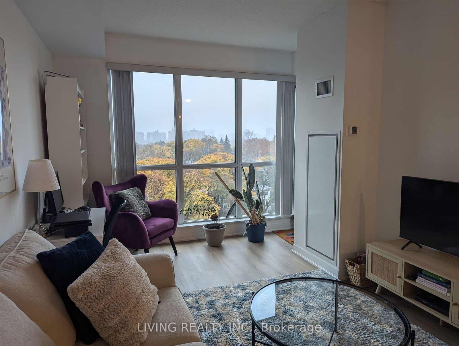 60 Berwick Ave, unit 803 for sale