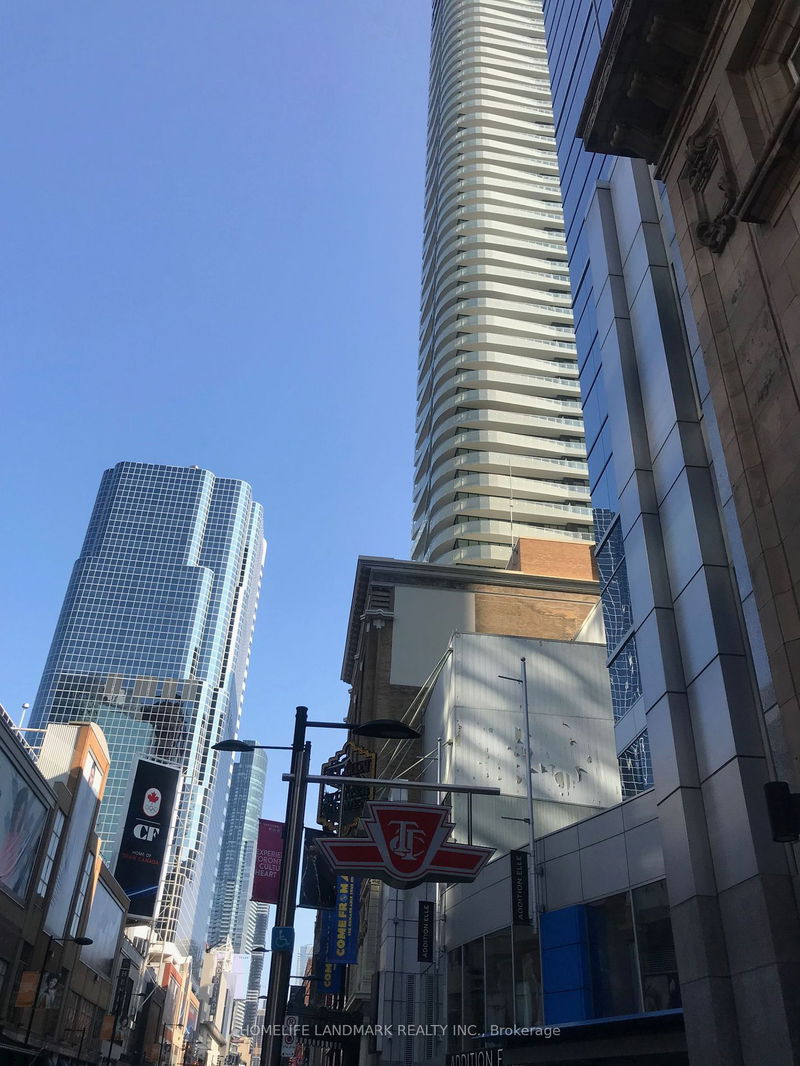 197 yonge St, unit 4311 for rent