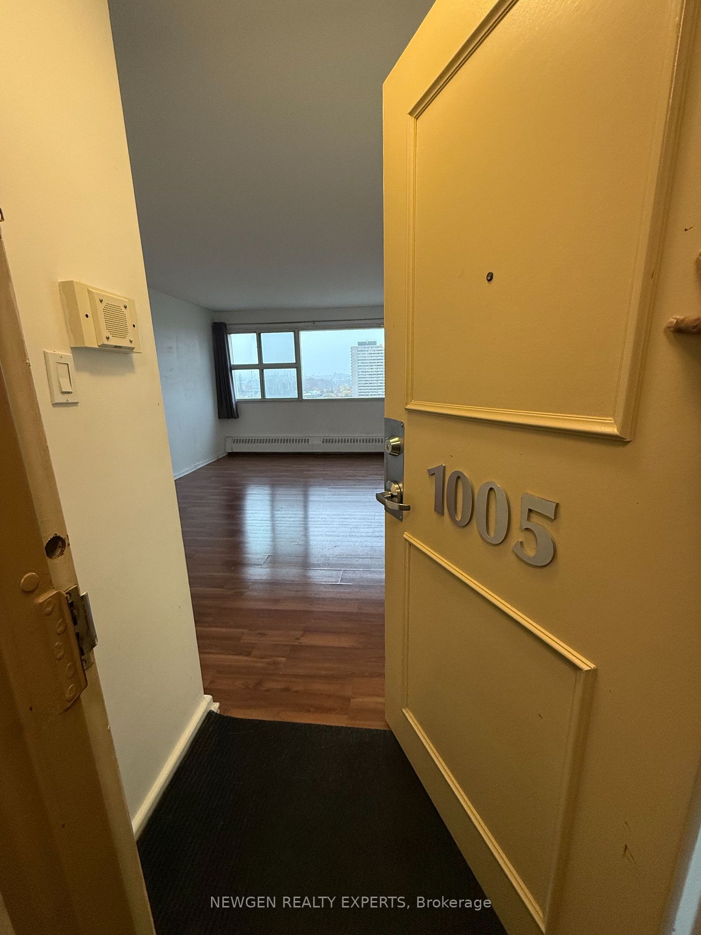 715 Don Mills Rd, unit 1005 for rent