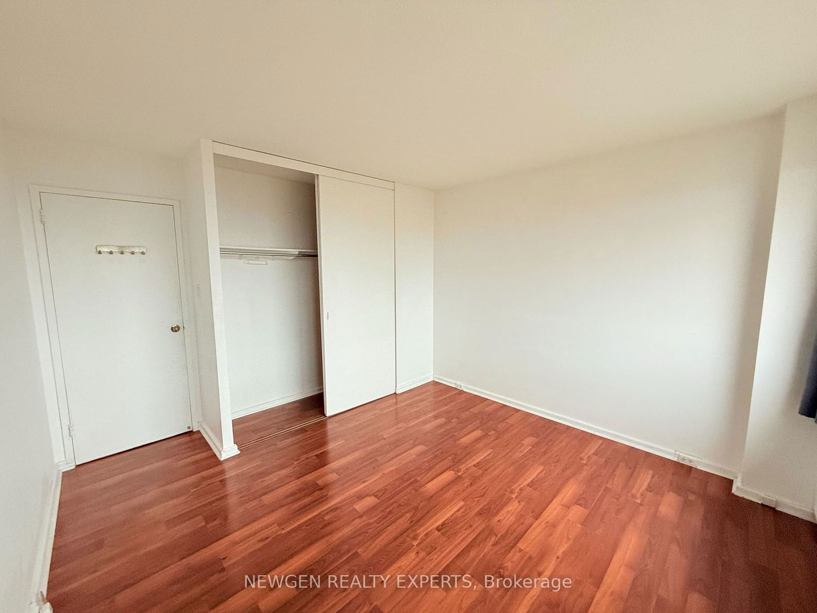 715 Don Mills Rd, unit 1005 for rent