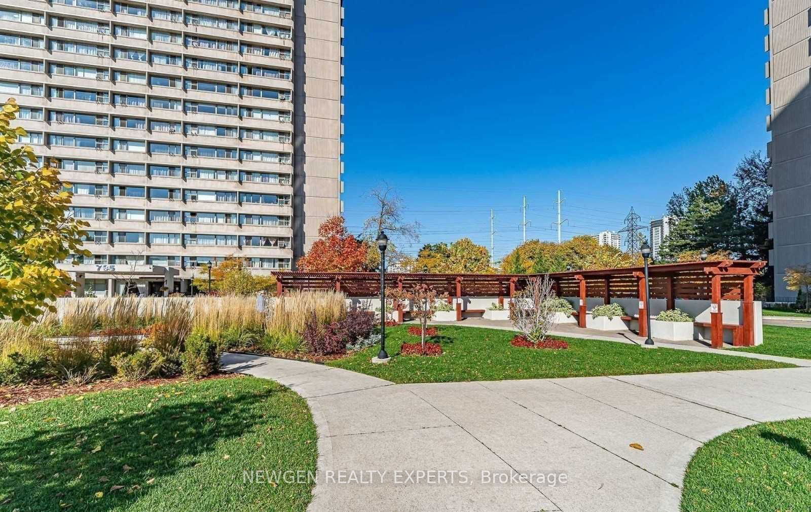 715 Don Mills Rd, unit 1005 for rent