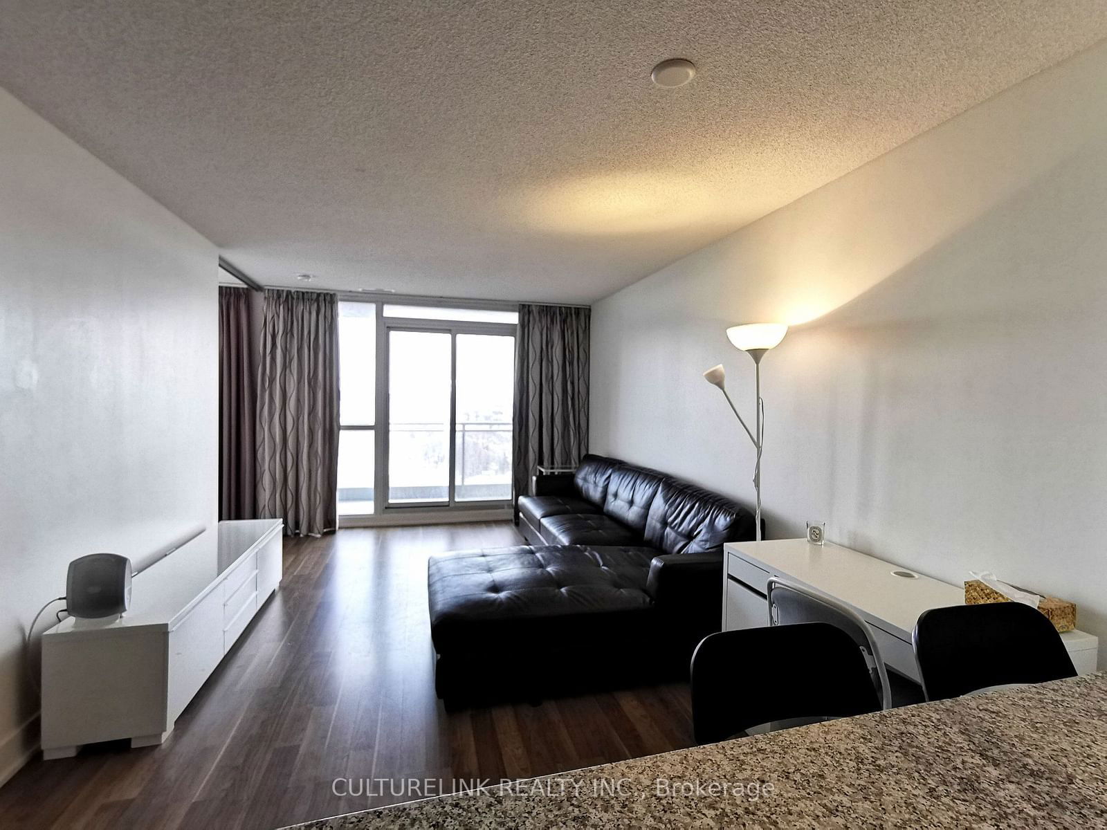 23 Sheppard Ave E, unit 1607 for rent