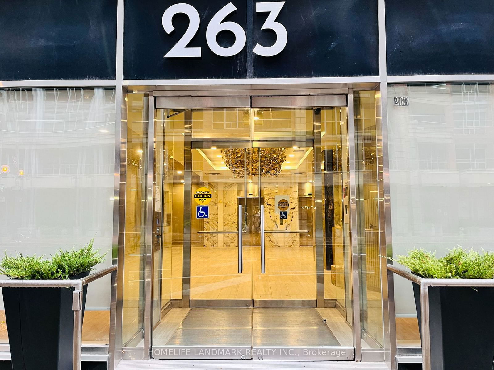 263 Wellington West, Downtown, Toronto