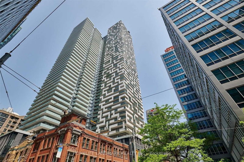 20 Lombard St, unit 3716 for rent