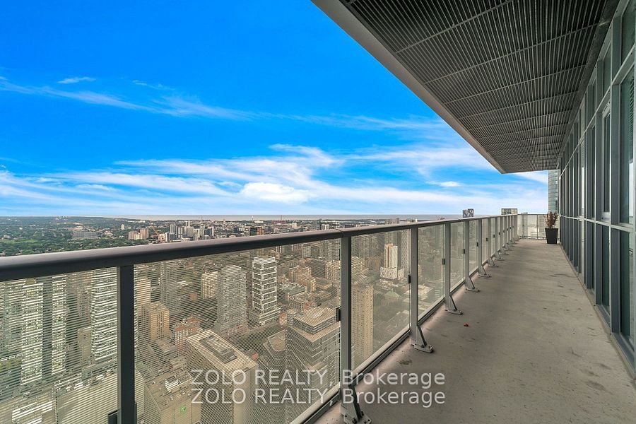 7 Grenville St, unit 6310 for rent