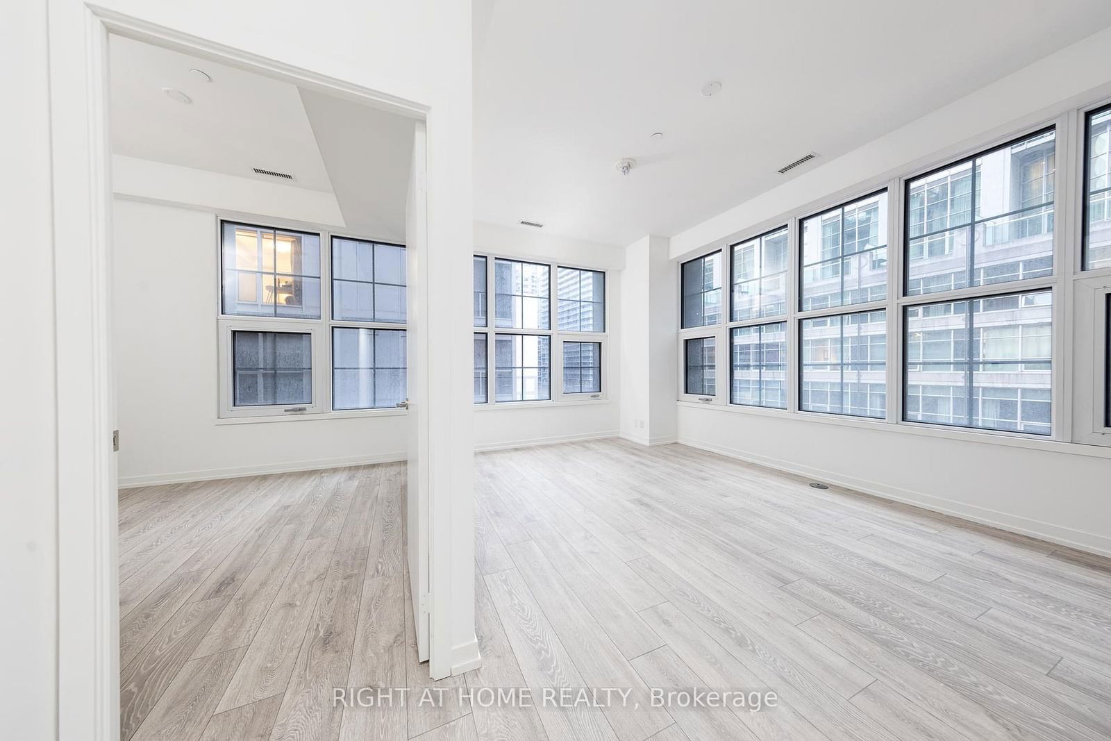 55 Mercer St, unit 605 for sale