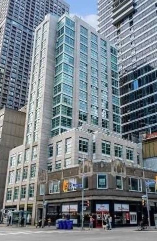 409 Bloor St E, unit 702 for rent