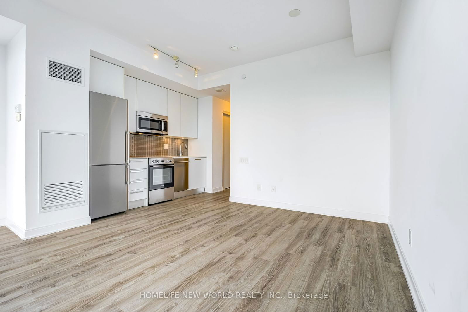 42 Charles St E, unit 2508 for sale