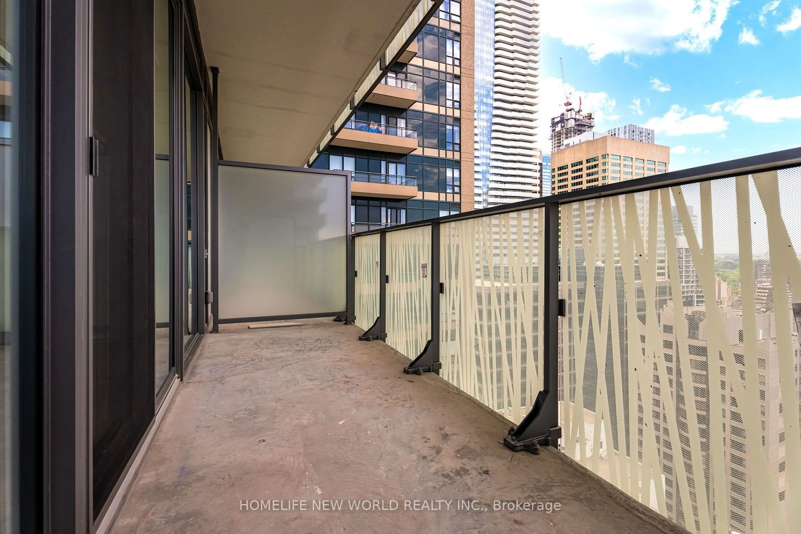 42 Charles St E, unit 2508 for sale