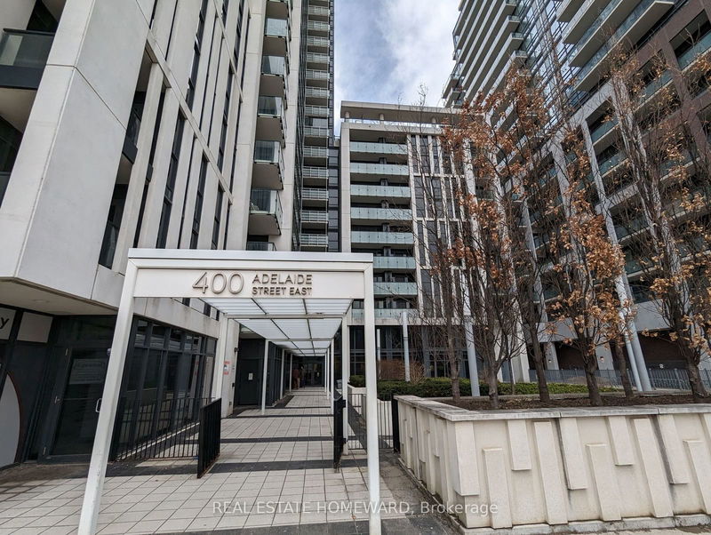 400 Adelaide St E, unit 107 for rent