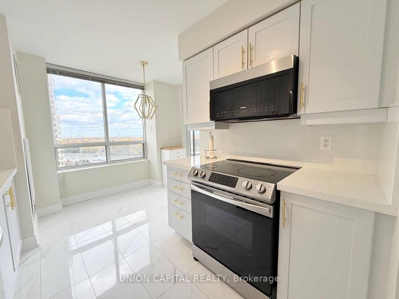 78 Harrison Garden Blvd, unit 1007 for rent