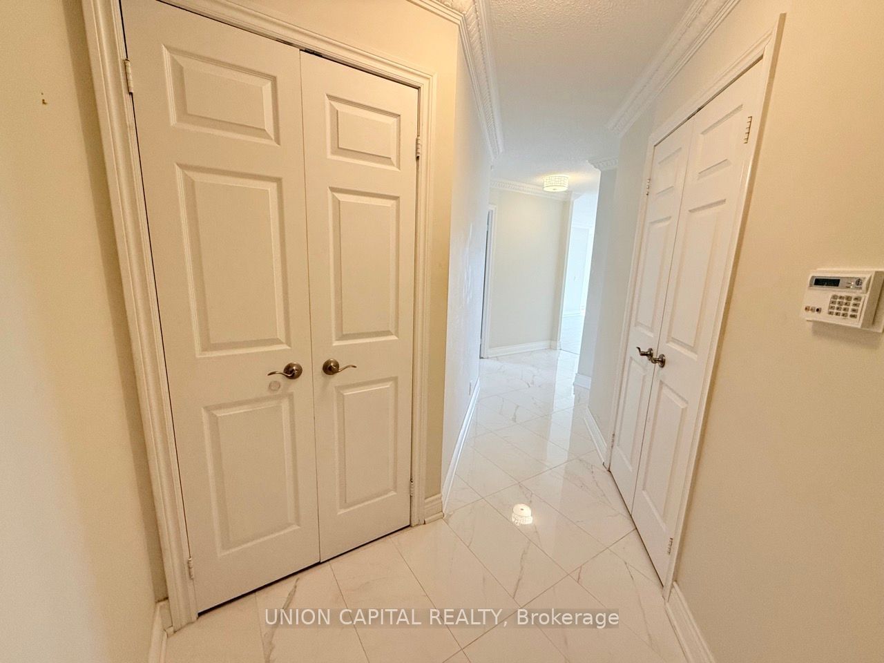 78 Harrison Garden Blvd, unit 1007 for rent