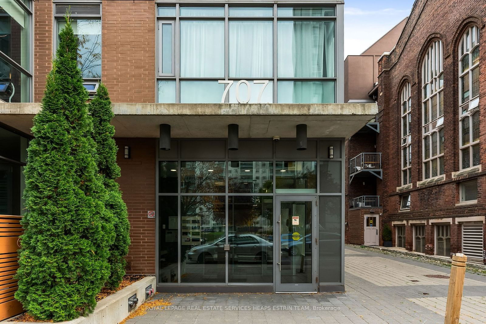 707 Dovercourt Rd, unit 311 for sale