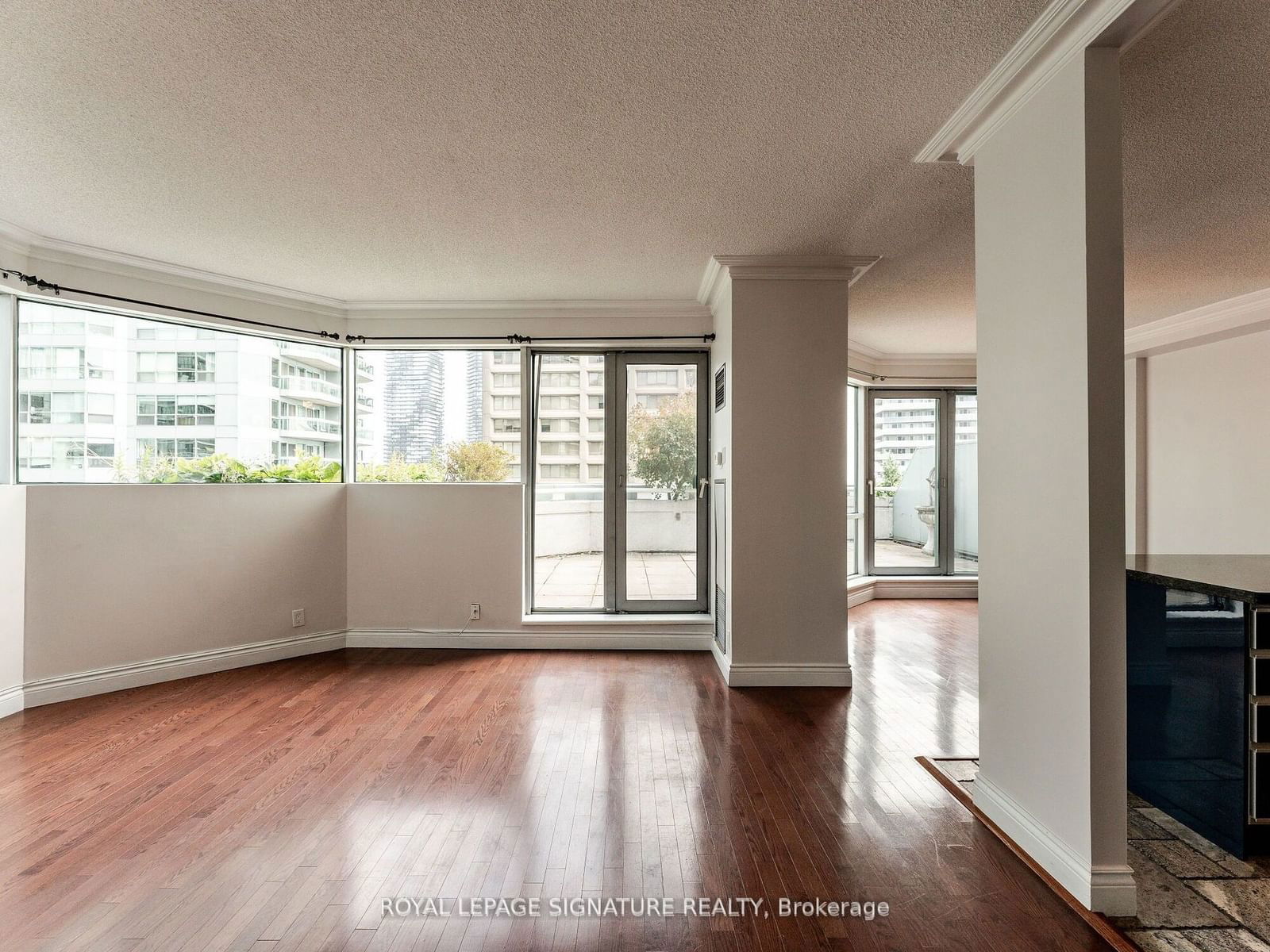 10 Queens Quay W, unit PH01 for rent