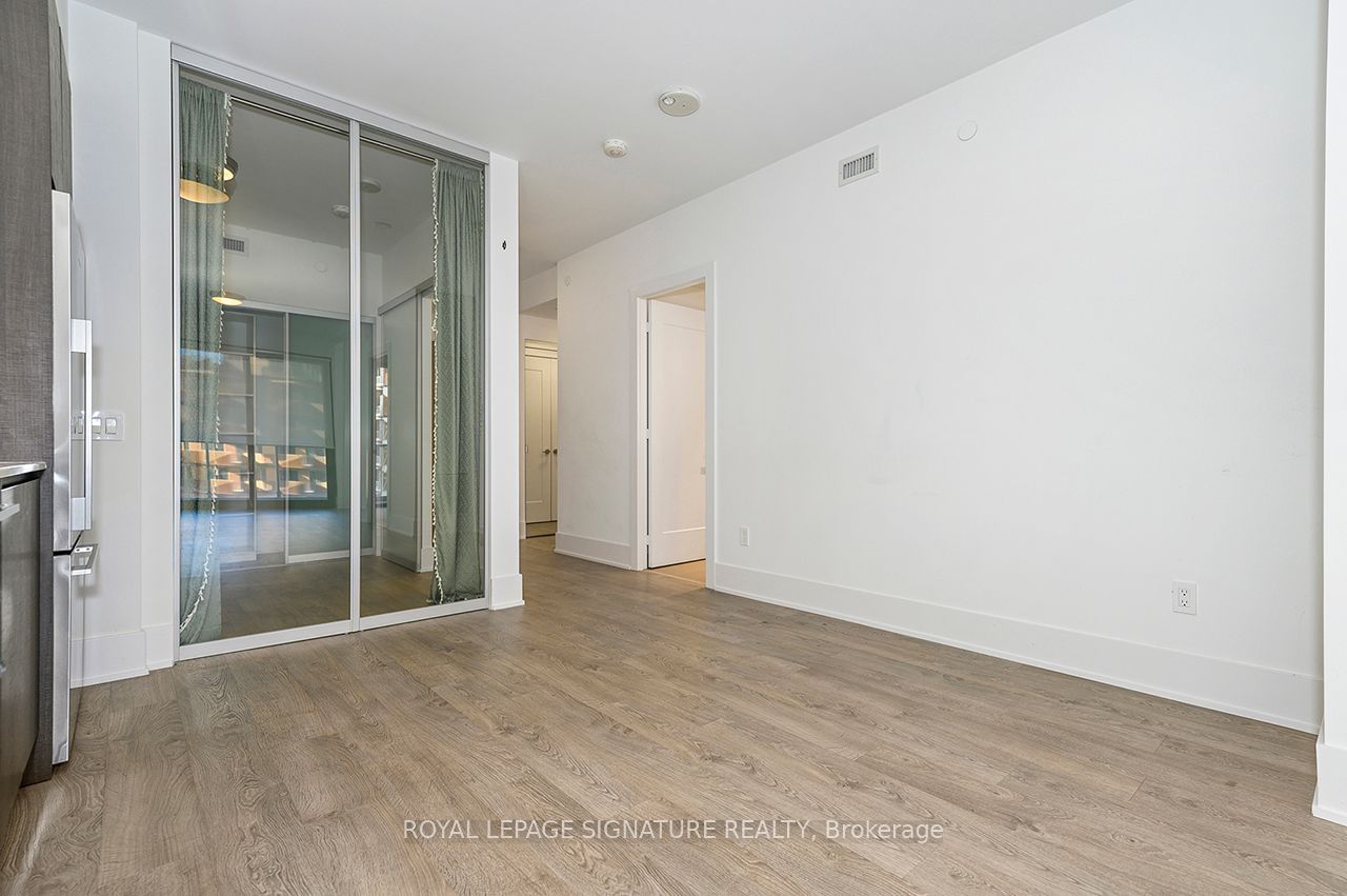 118 Merchants Wharf Ave, unit 421 for rent