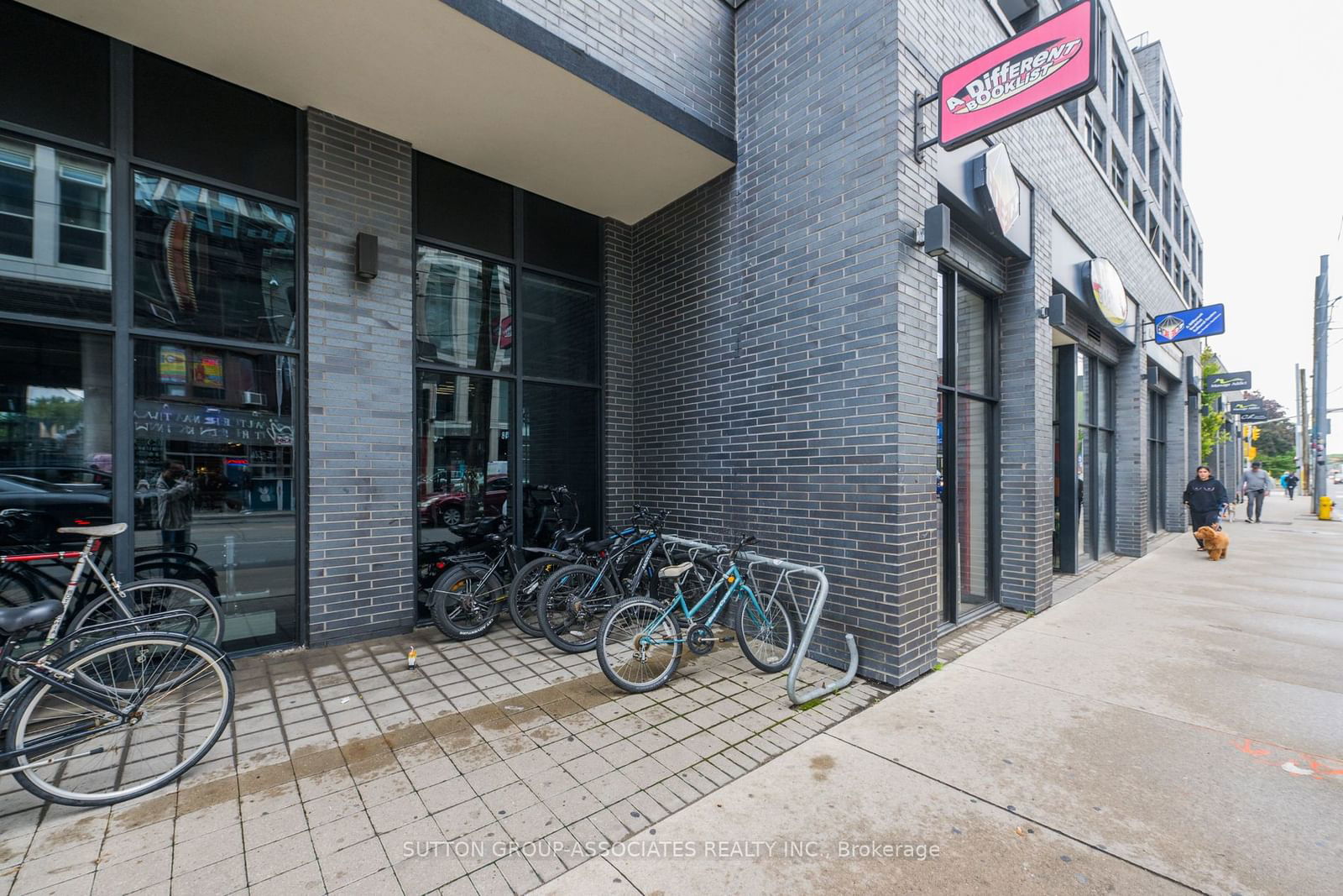 783 Bathurst St, unit 622 for sale