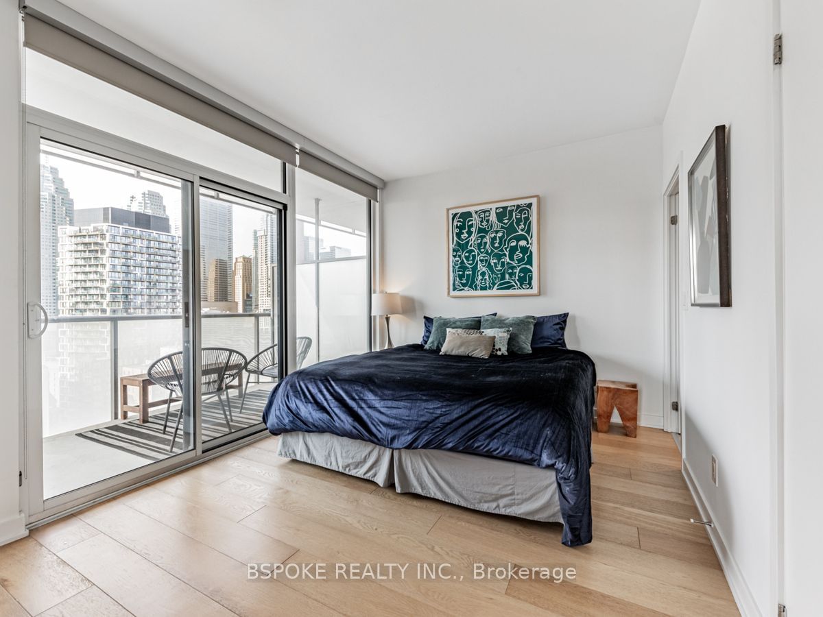 1 Market St, unit 1810 for rent