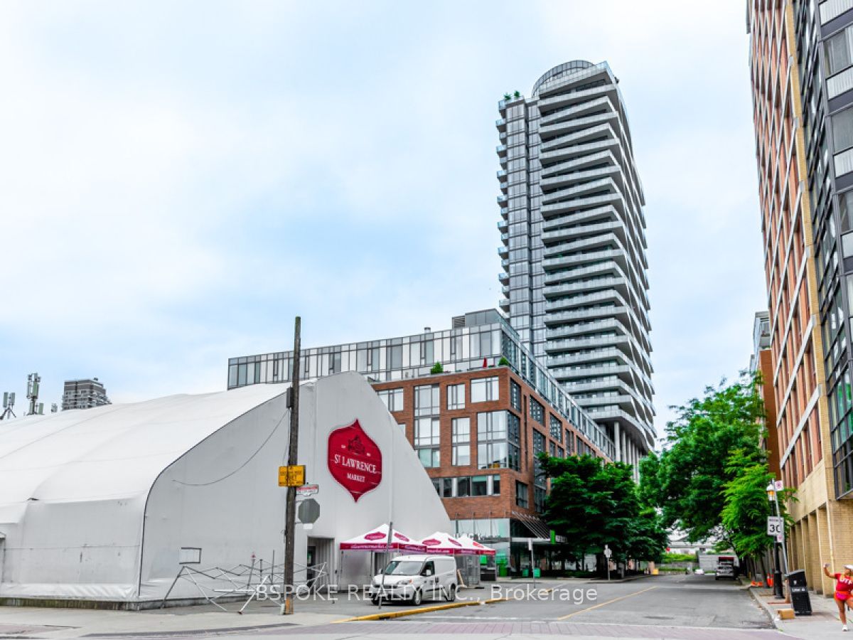 1 Market St, unit 1810 for rent