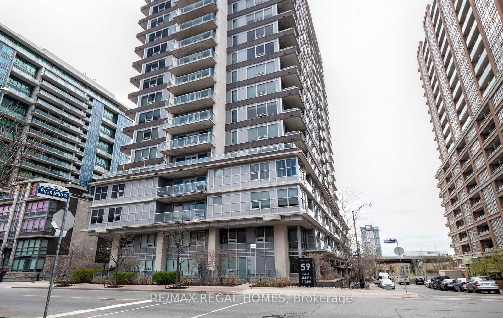 59 East Liberty St, unit 2206 for rent