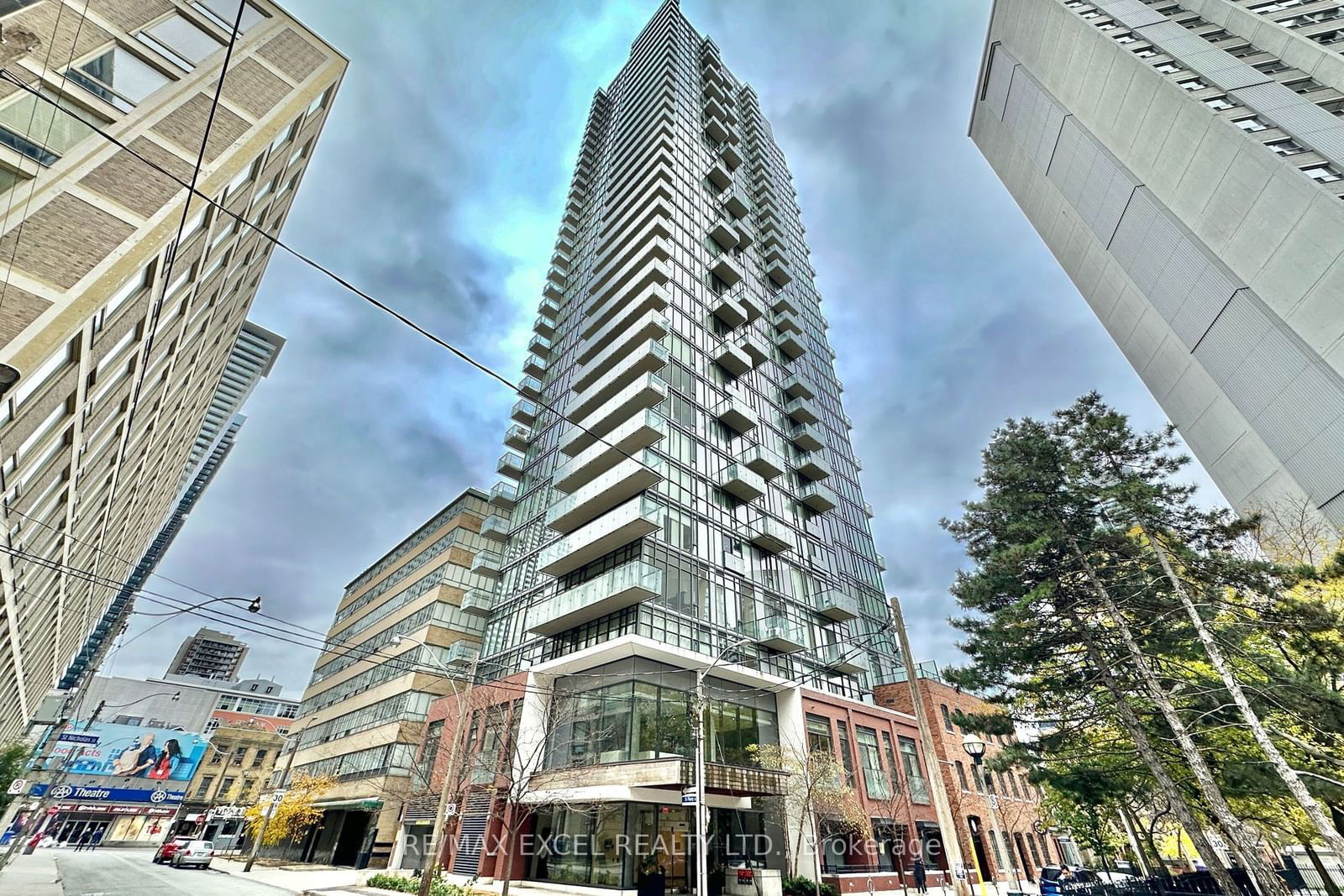 75 St Nicholas St, unit 2403 for sale