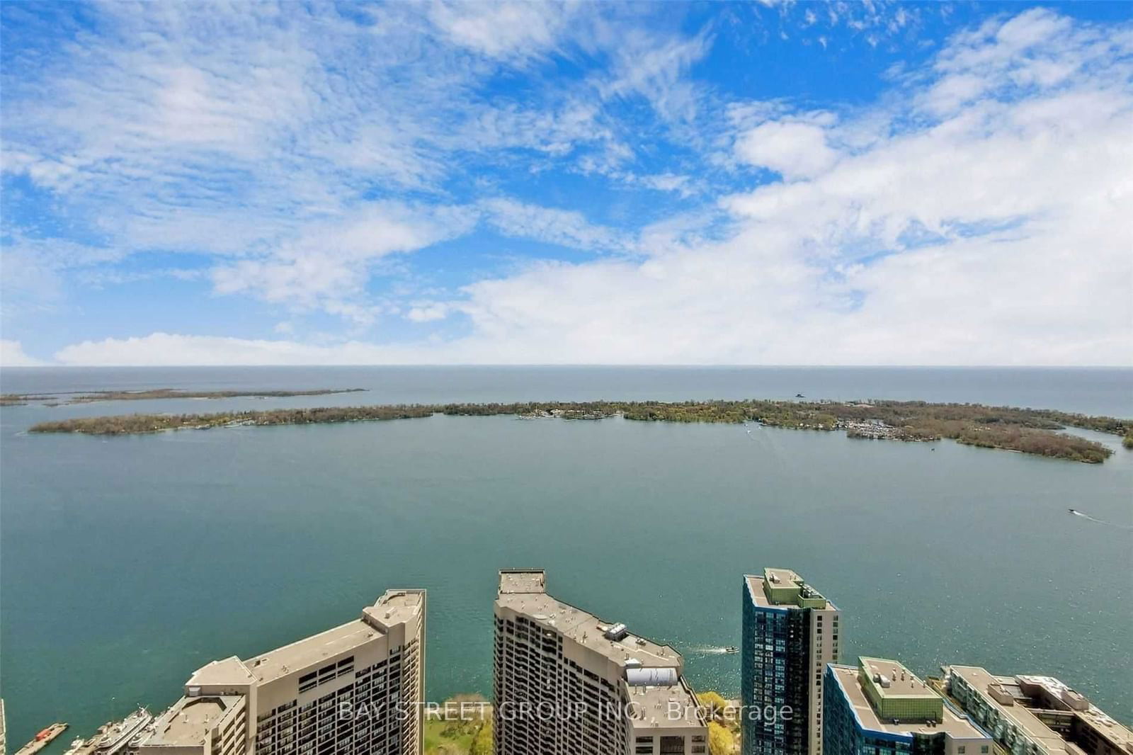 88 Harbour St, unit 7310 for rent