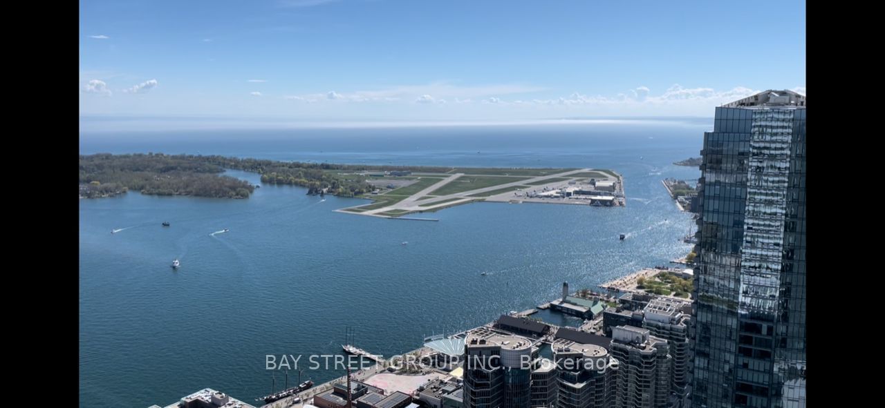 88 Harbour St, unit 7310 for rent