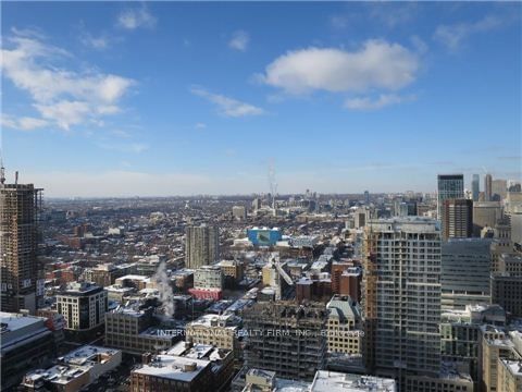 224 King St W, unit 3801 for rent