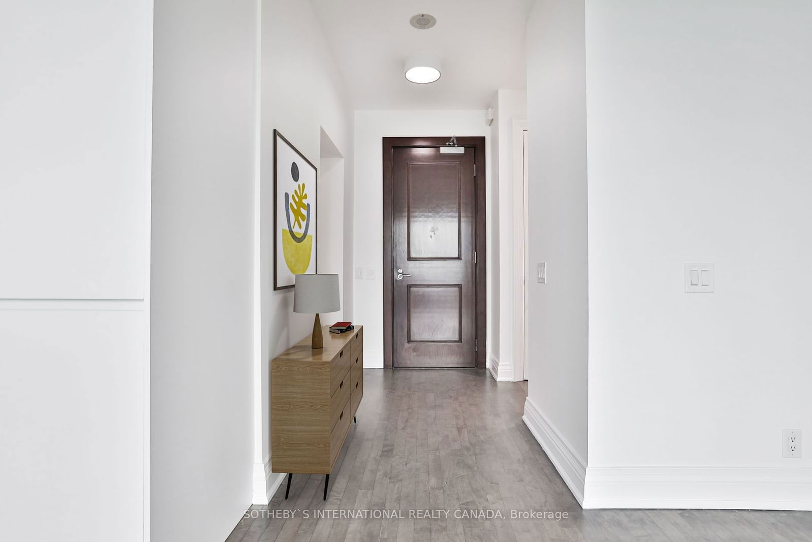 61 Yorkville Ave, unit 15E for rent