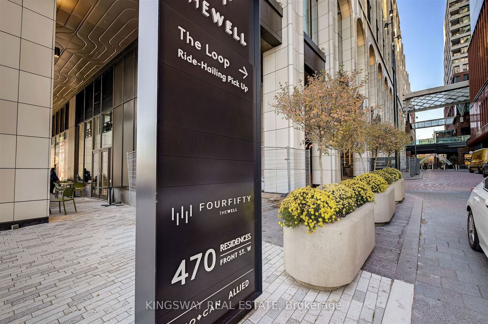 470 Front St W, unit 1907 for sale