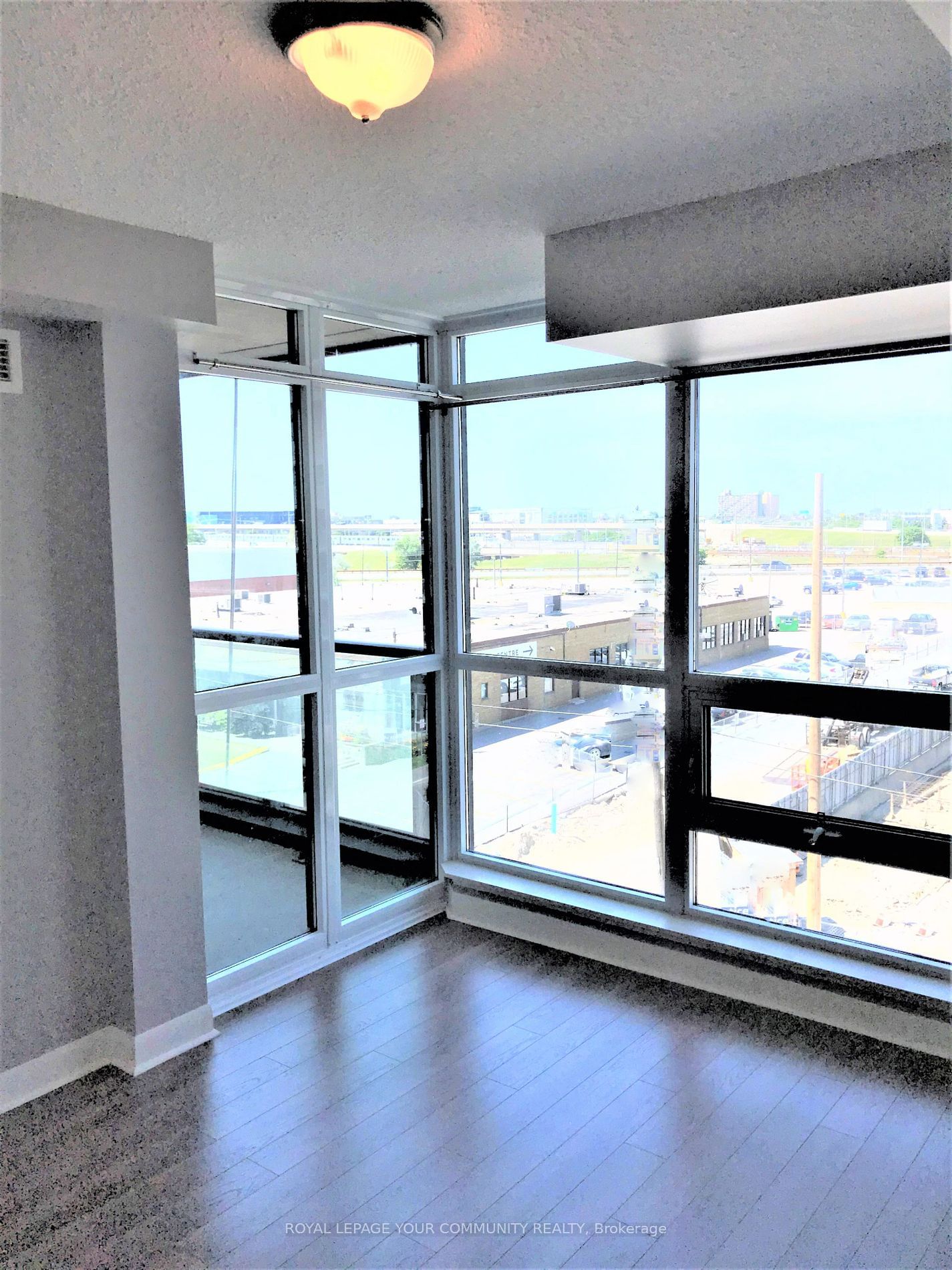 525 Wilson Ave, unit 561 for rent