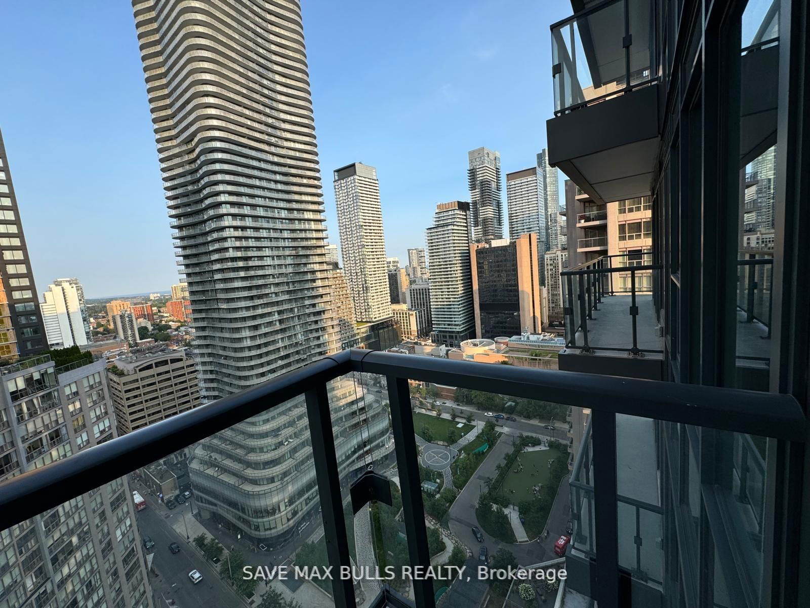 955 Bay St, unit 2504 for sale