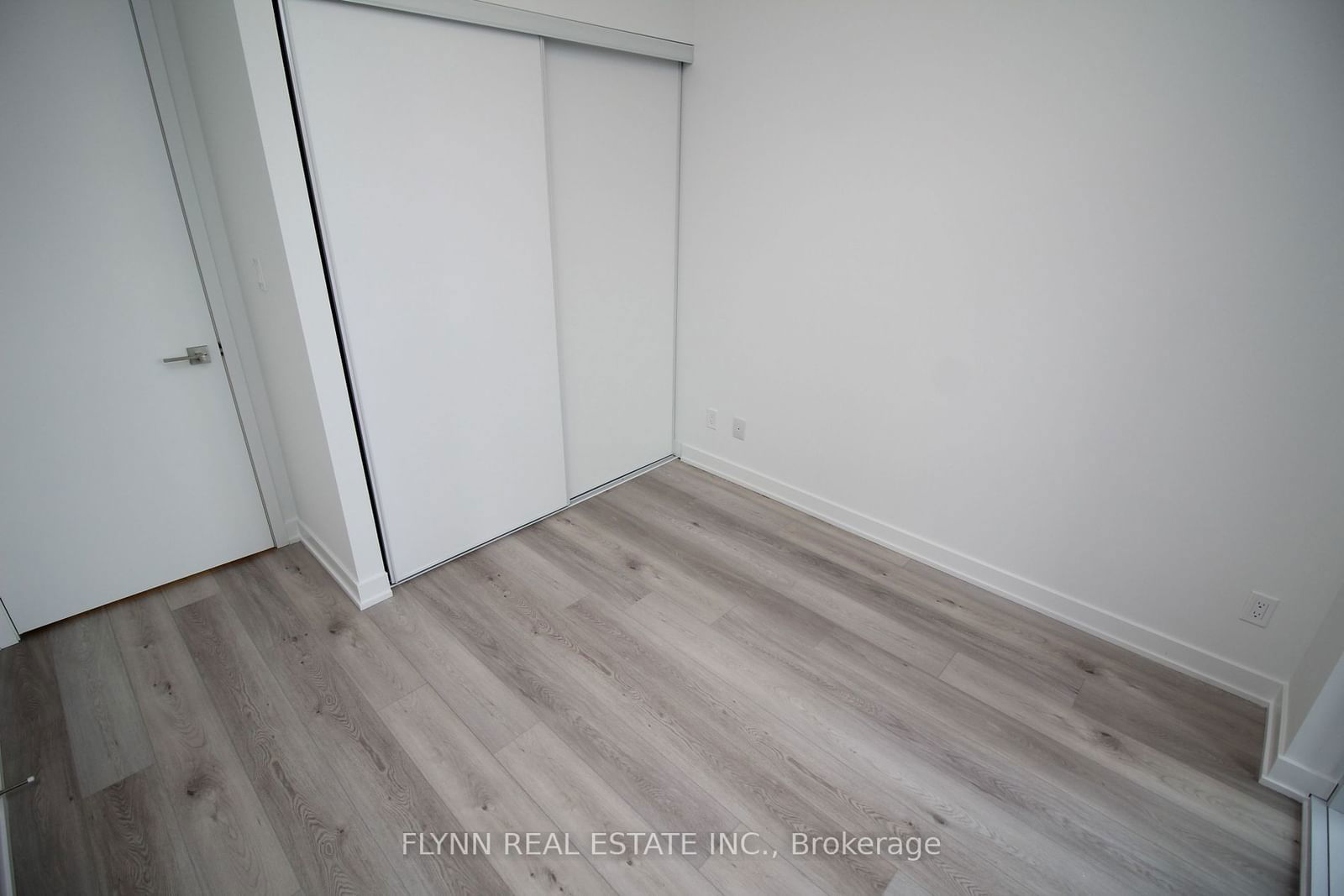 50 Ordnance St, unit 323 for rent