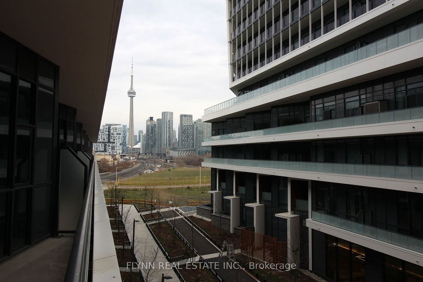 50 Ordnance St, unit 323 for rent