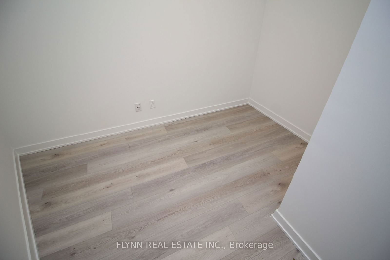 50 Ordnance St, unit 323 for rent