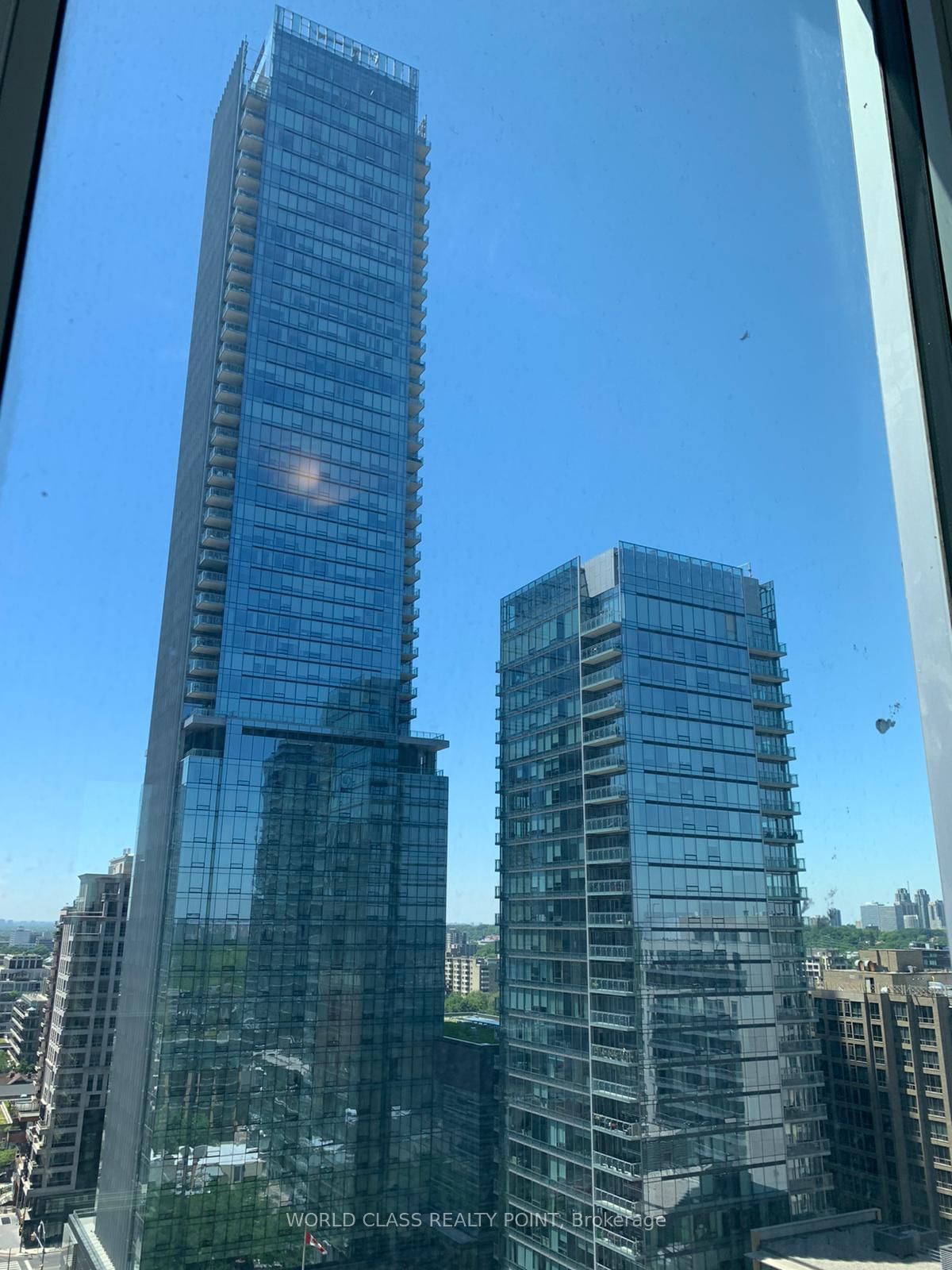 1 Yorkville Ave, unit 302 for rent