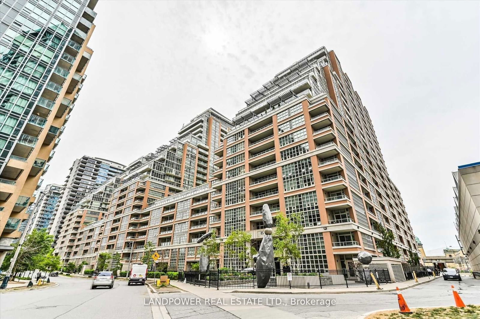 65 East Liberty St, unit 1605 for sale