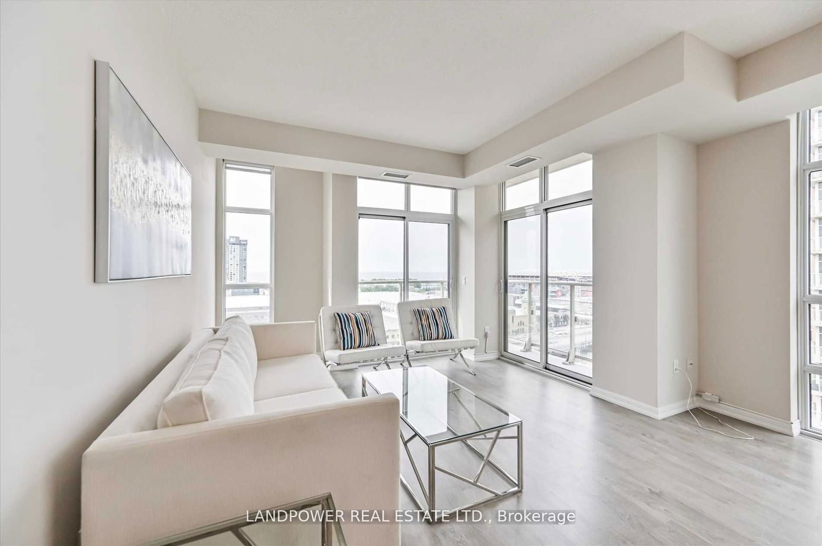 65 East Liberty St, unit 1605 for sale