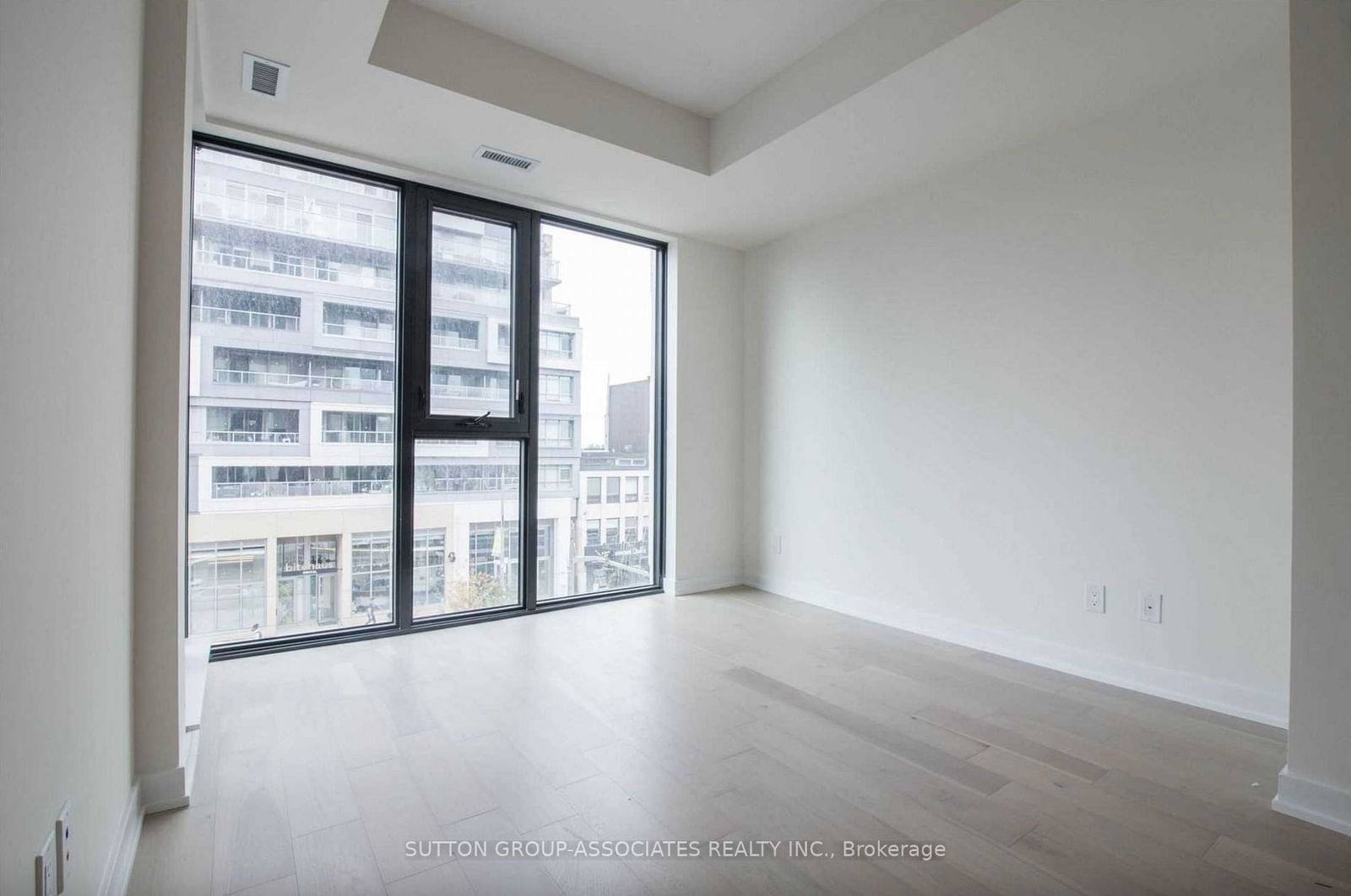 840 St Clair Ave W, unit 416 for sale