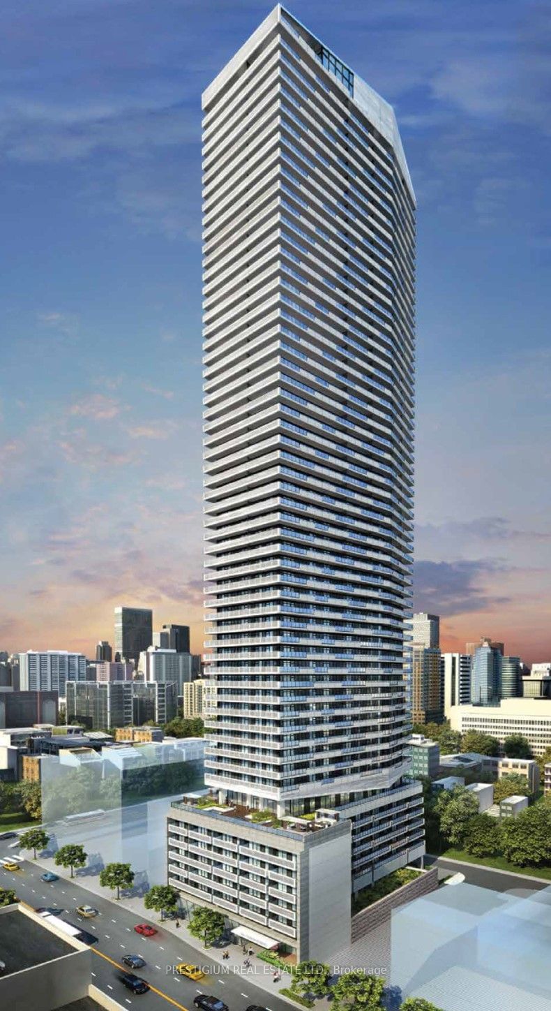 2221 Yonge St, unit 3907 for rent