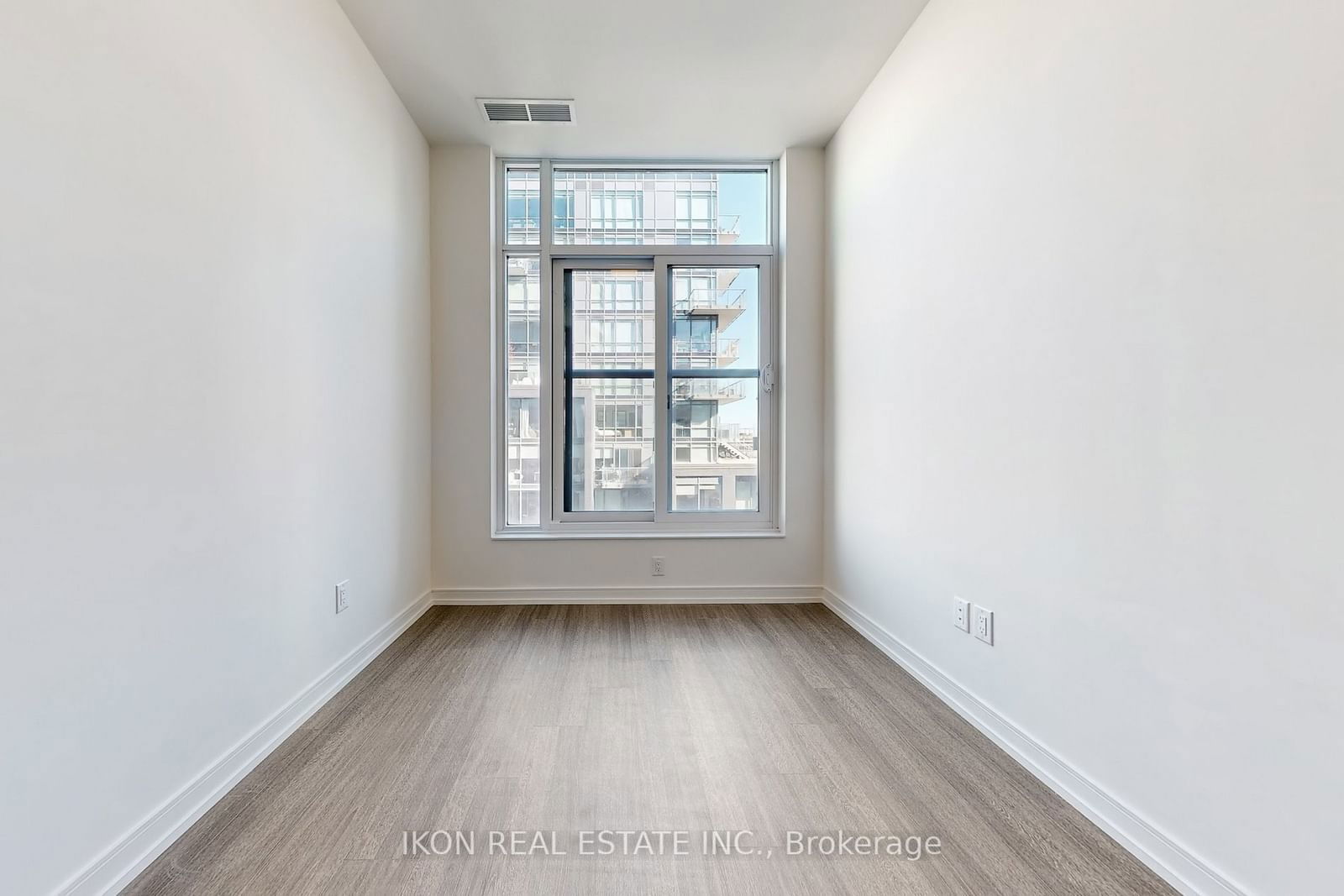 425 Front St E, unit 609 for rent