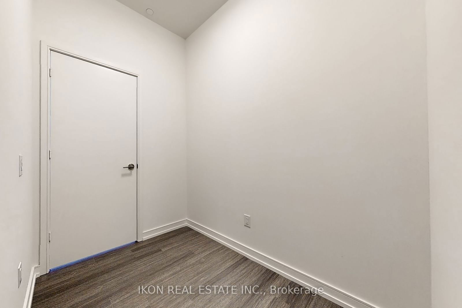 425 Front St E, unit 609 for rent