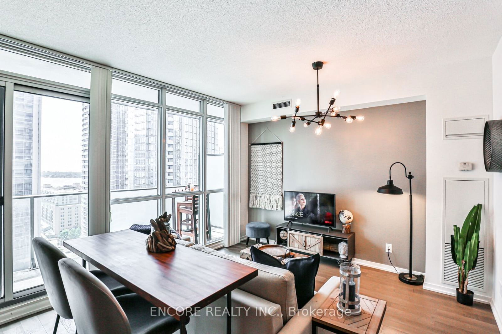 55 Bremner Blvd, unit 2009 for rent