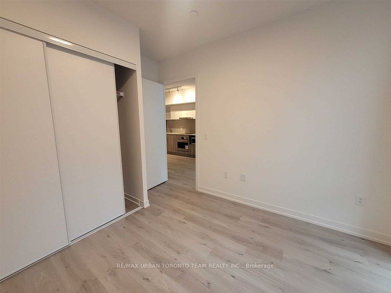 138 Downes St, unit 1001 for rent