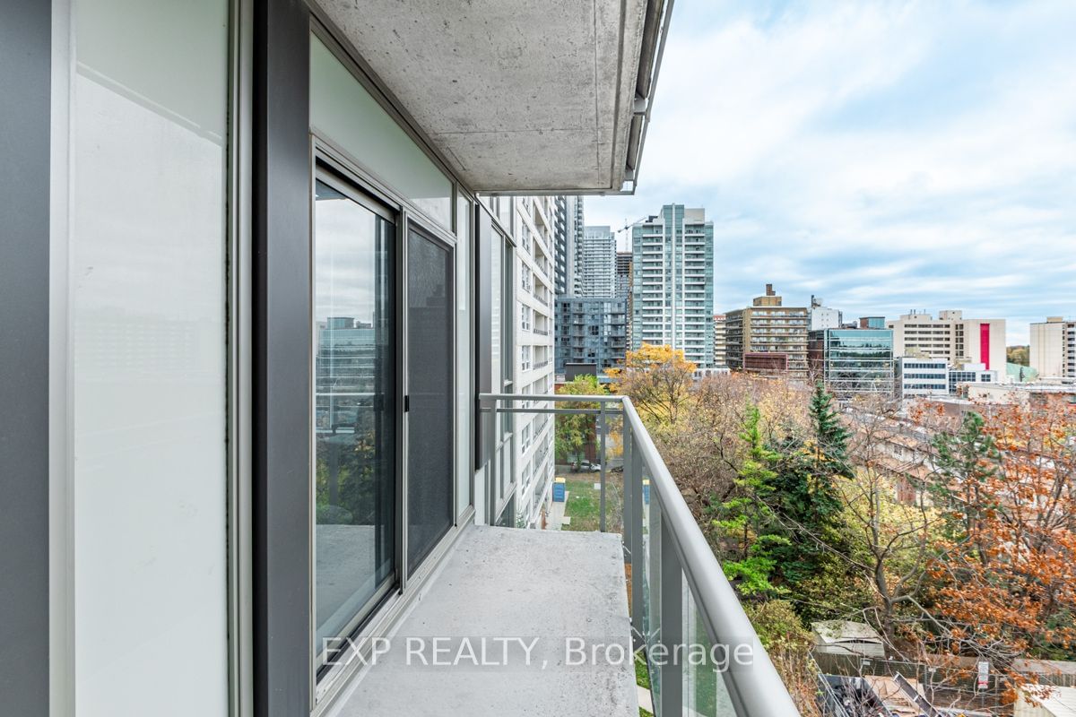 83 Redpath Ave, unit 502 for sale