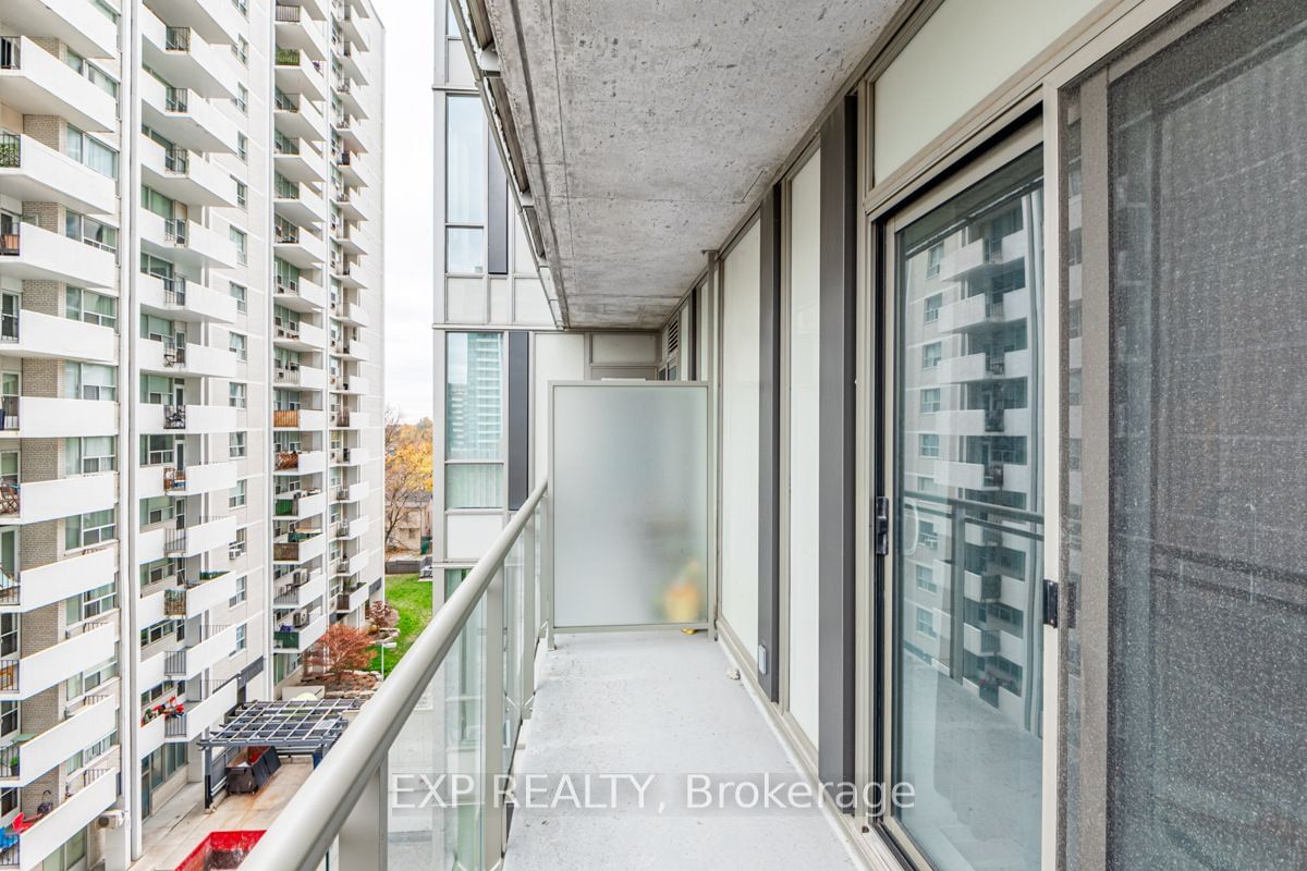 83 Redpath Ave, unit 502 for sale