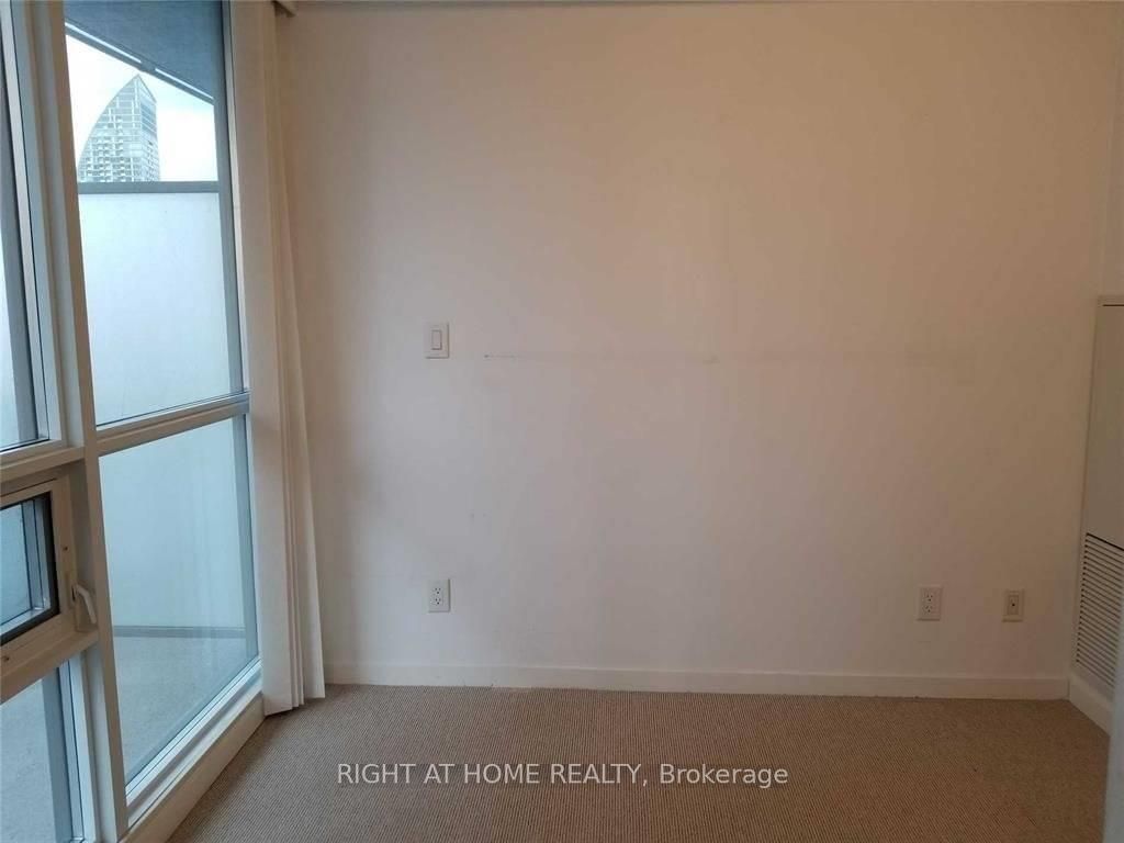 65 Bremner Blvd, unit 2905 for rent