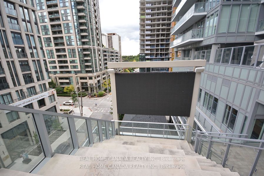 195 Redpath Ave, unit 2704 for rent