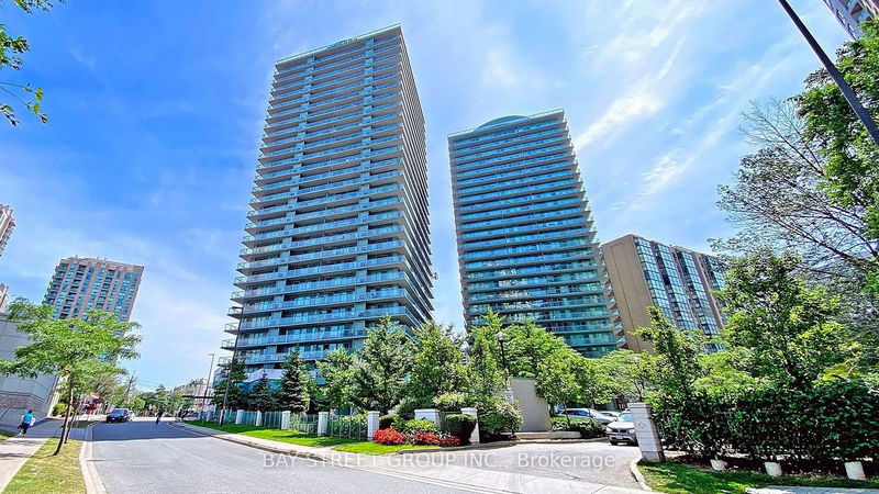 5500 Yonge St, unit 803 for sale