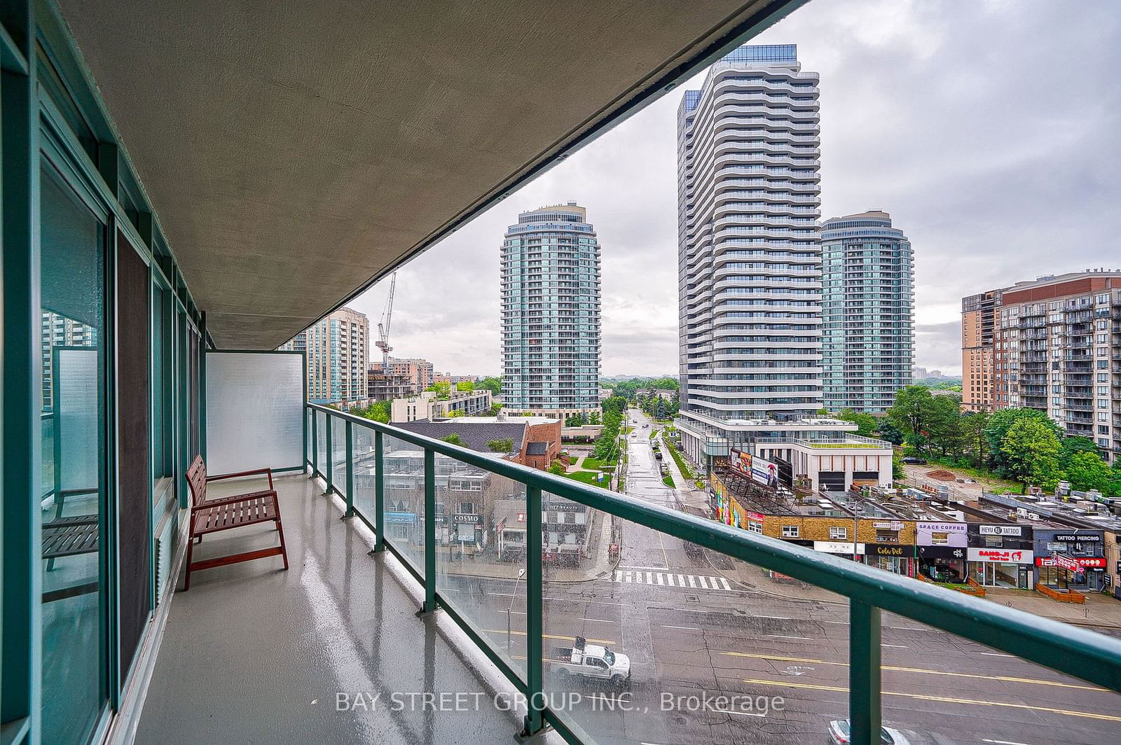 5500 Yonge St, unit 803 for sale