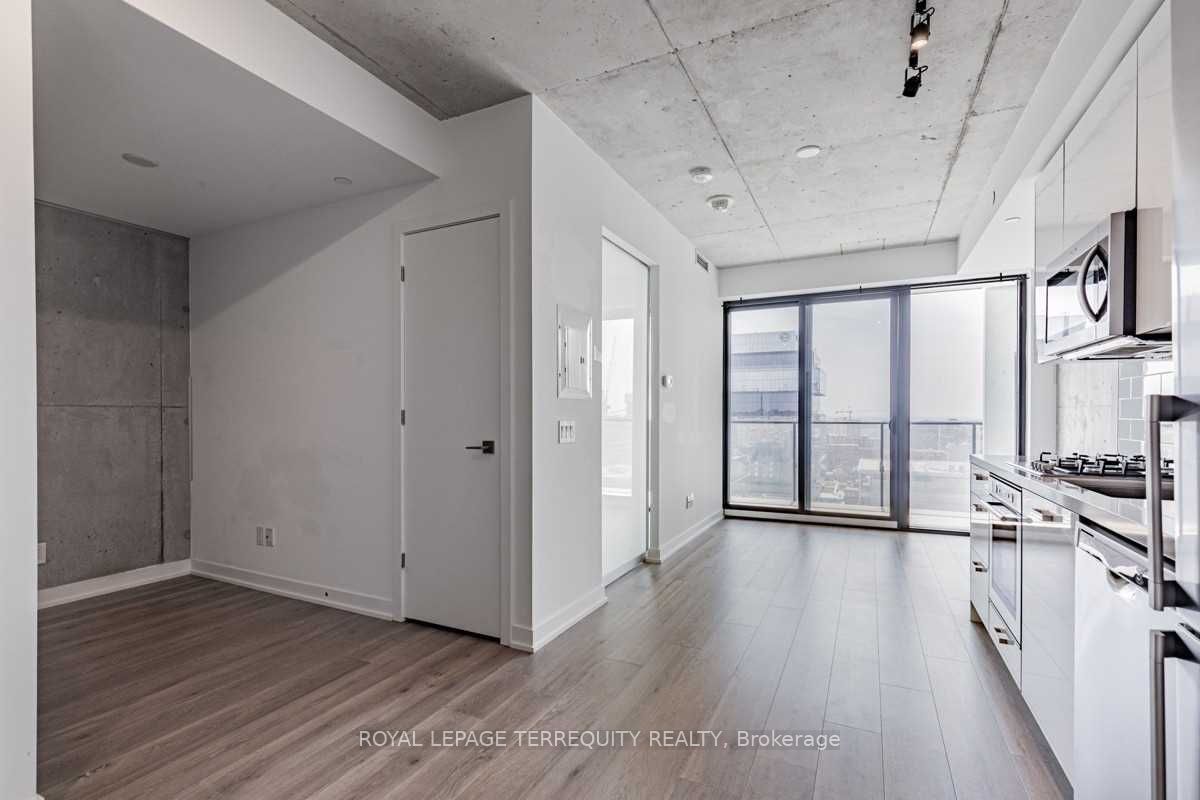 55 Ontario St, unit 1707 for rent